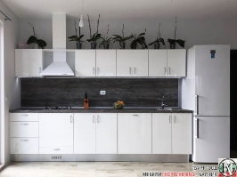 K001 - Кухня: Бял лак, Дъб джаксън_3